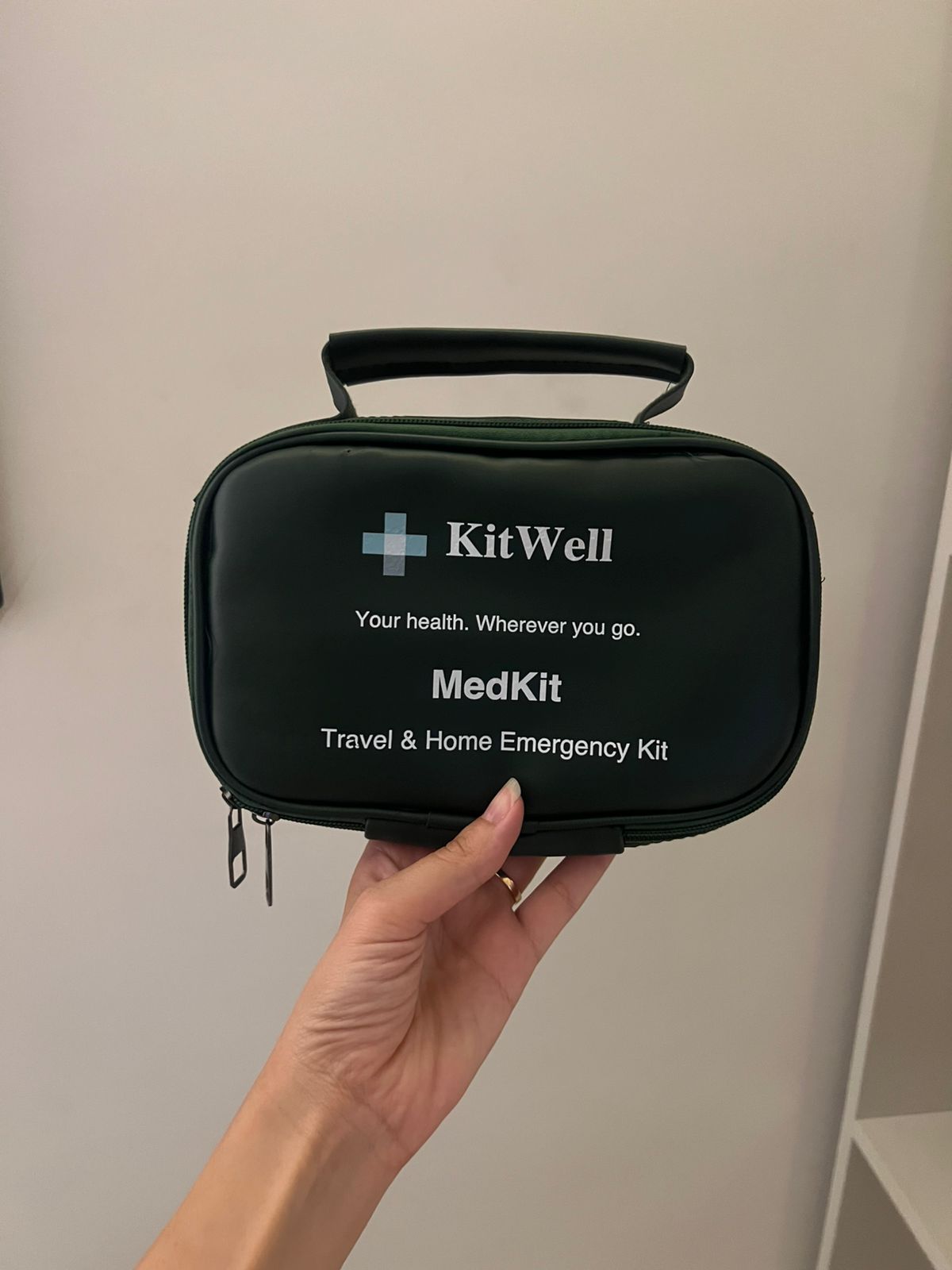 KitWell MedKit — Family & Travel Emergency Kit